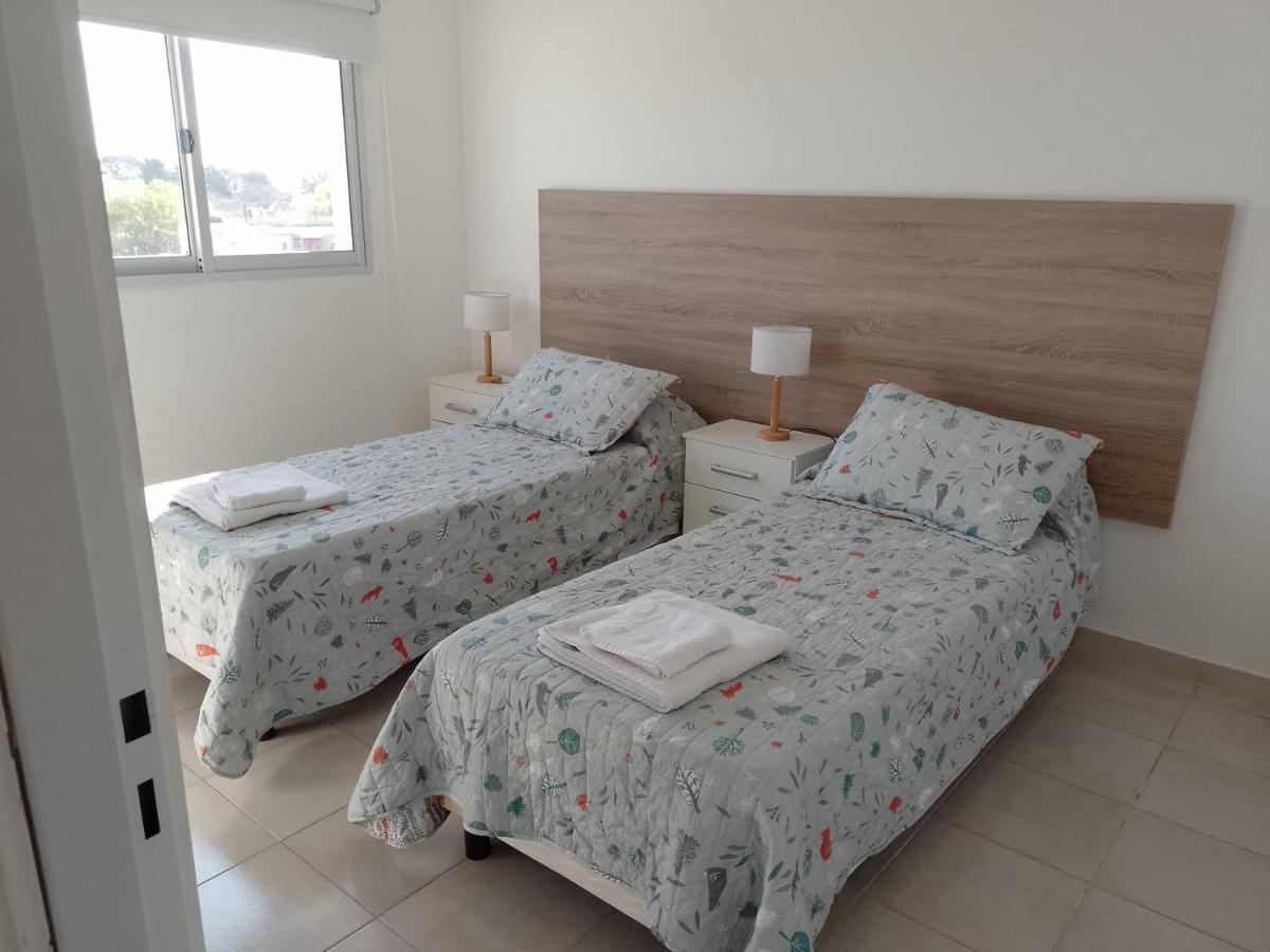 Gualeguaychú Alojamientos Litoral - 3A מראה חיצוני תמונה